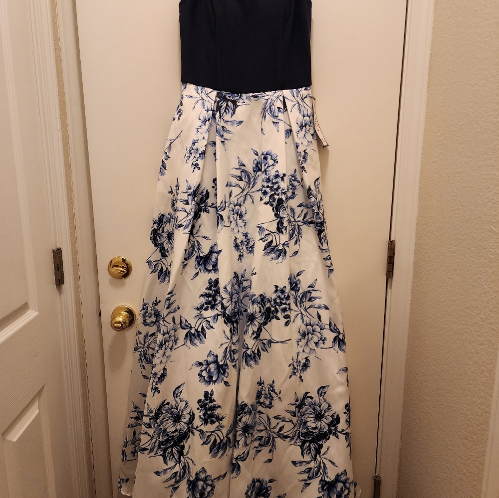 NWT Speechless Strapless Dress